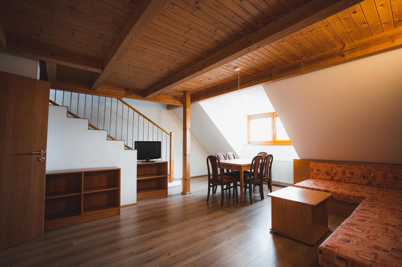 Apartmany Jurica Bozi Dar 84 Exteriör bild